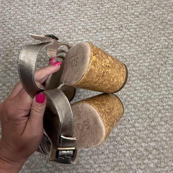 SOUL Naturalizer Sandals size 9 heeled - Picture 6 of 9